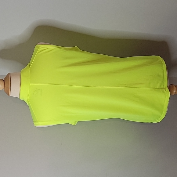 Nike DRI FIT golf collared tank top with emblem womens size L - Picture 8 of 12